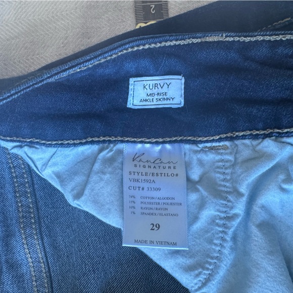 KanCan Kurvy Mid Rise Ankle Skinny Jeans - Picture 5 of 5